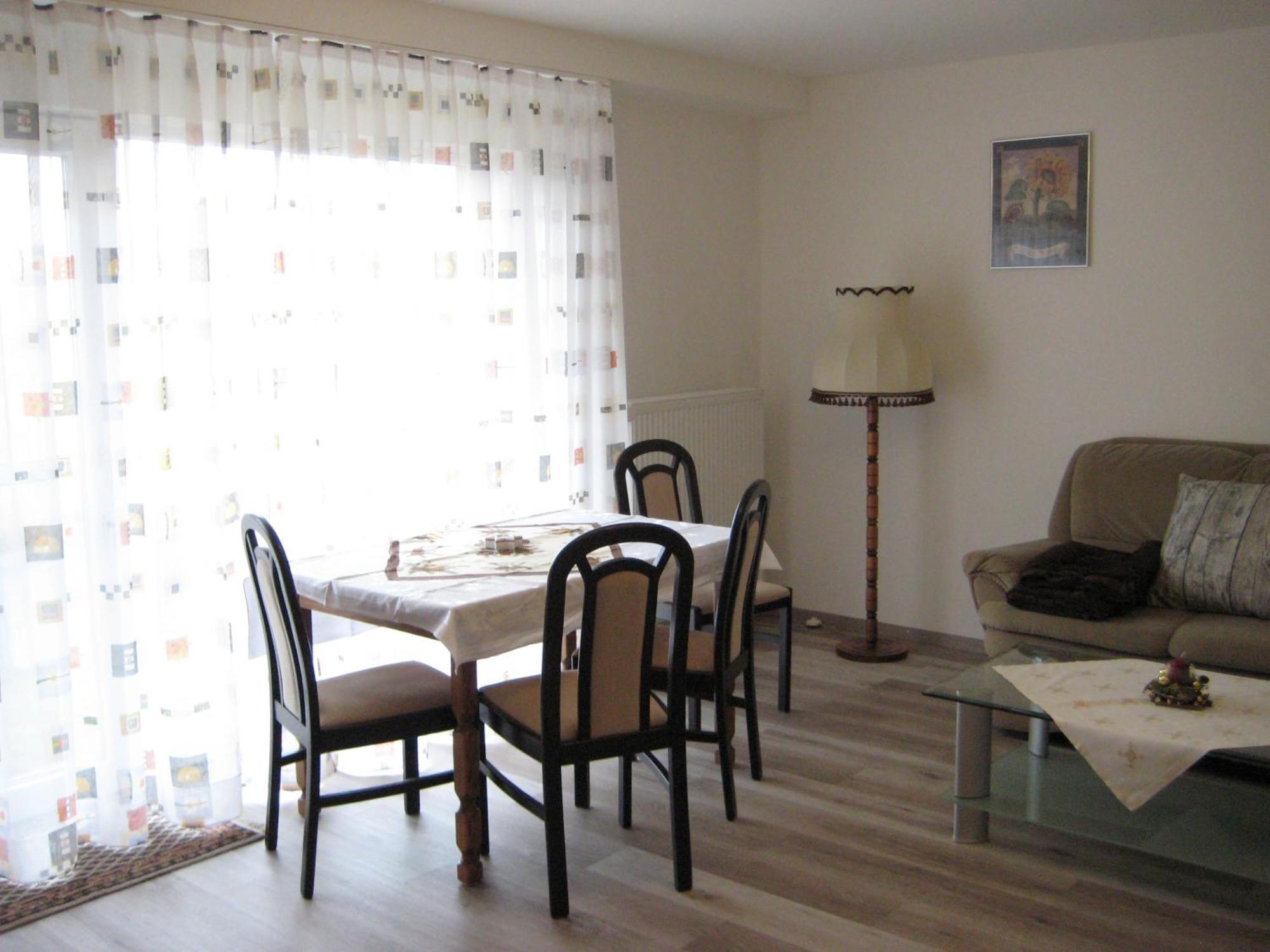 Schlossberg Ferienwohnung ヴァルデック 部屋 写真